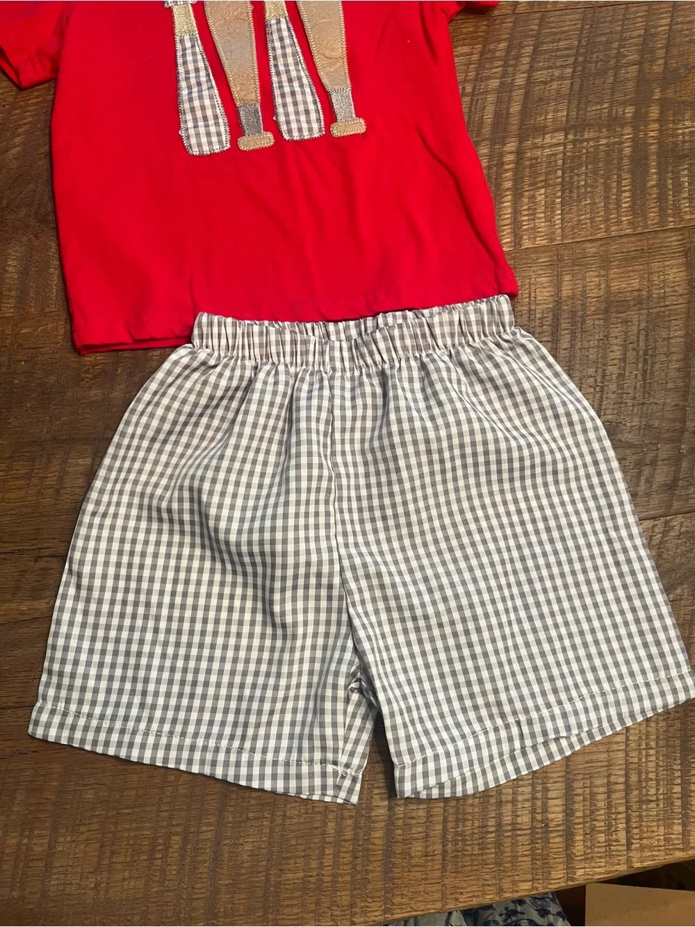 N/A vibrant red